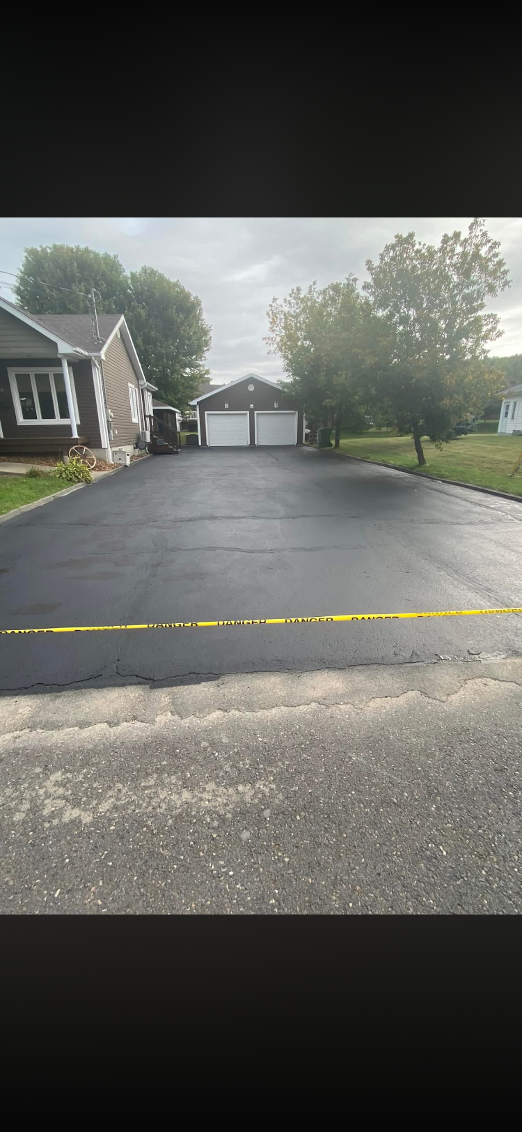 Driveway sealing: GET A QUOTE NOW