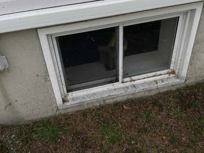 Pressure Washing: Whole-House Service (Siding, Deck, Gutters, Roof, Windows) GET A QUOTE NOW