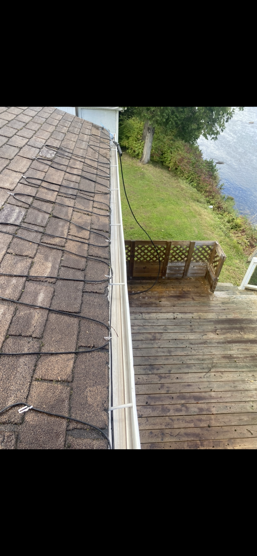 Gutter cleaning: GET A QUOTE NOW