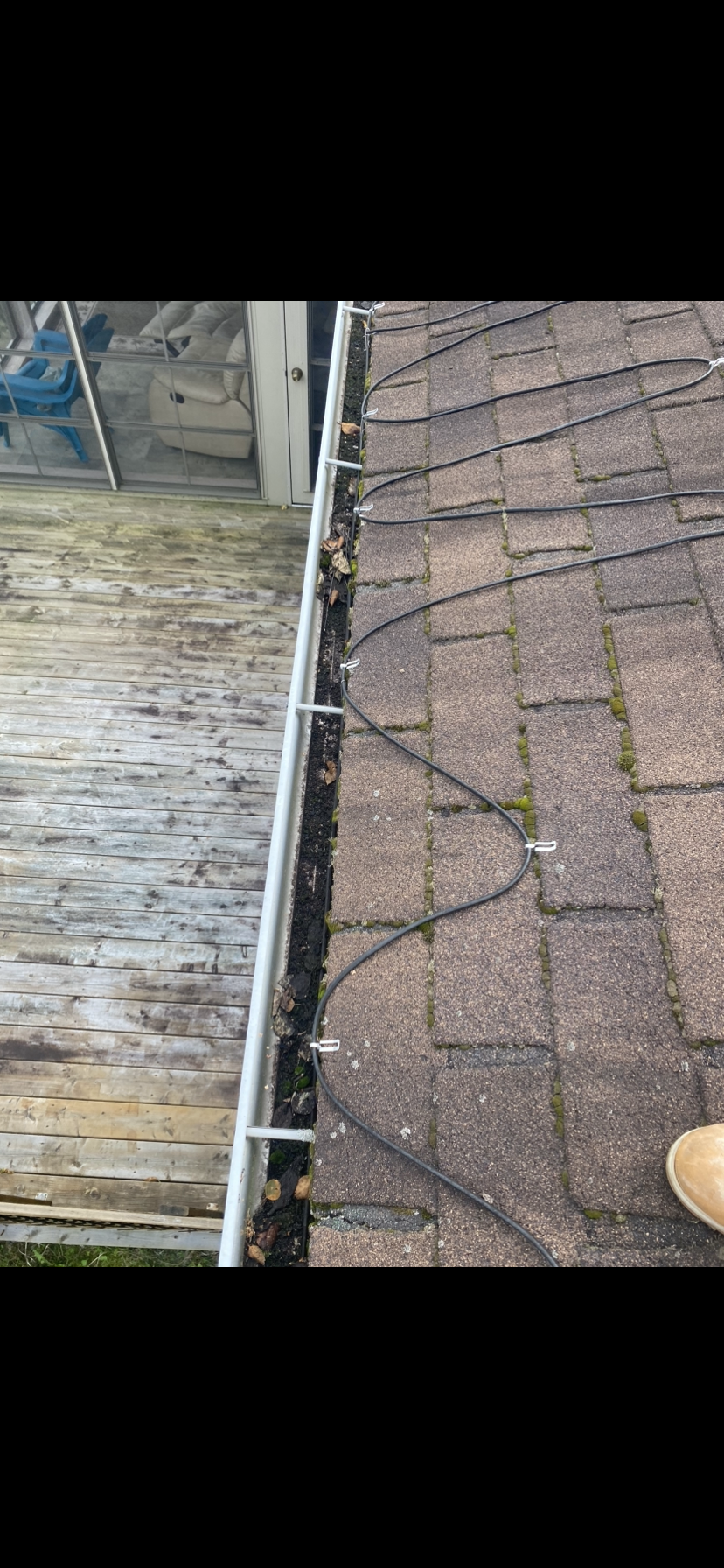 Gutter cleaning: GET A QUOTE NOW