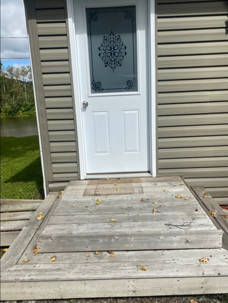 Pressure washing: Deck GET A QUOTE NOW