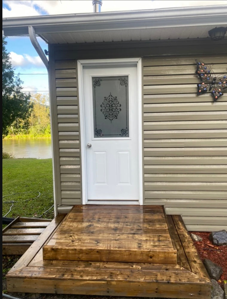 Pressure Washing: Whole-House Service (Siding, Deck, Gutters, Roof, Windows) GET A QUOTE NOW